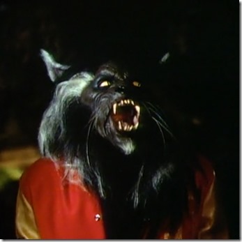 lifesize-michael-jacksons-thriller-werewolf-5