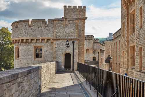 https_historicroyalpalaces.picturepark