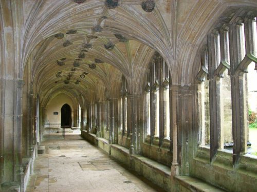 Lacock_Abbey,_cloisters