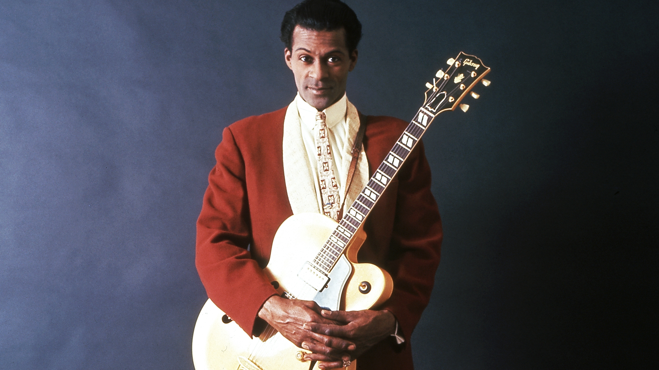 chuck-berry-essential-list-songs-listen-ed817d62-1b80-49b9-8a45-4d90294ec90a