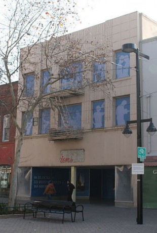 inline-458350e48d3e416a5b8389c0f7e14433-310x460_